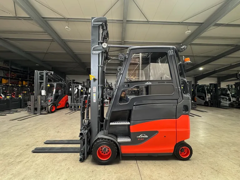 2020 Service + UVV 06/2027 Linde E30HL 3.000kg 3.+4. Ventil Gabelversteller Elektrostapler Gabelstapler 18.204 Stunden